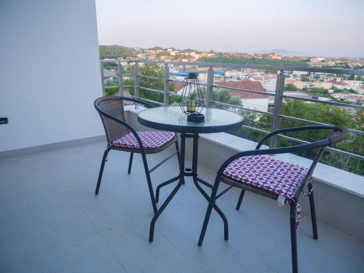 Imperator Apartments Улцинь Екстер'єр фото