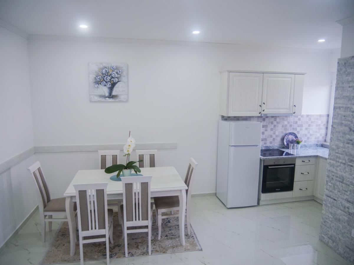 Imperator Apartments Улцинь Екстер'єр фото