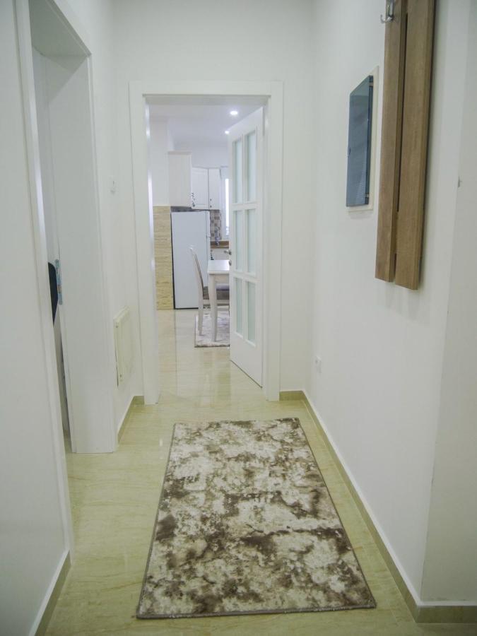 Imperator Apartments Улцинь Екстер'єр фото