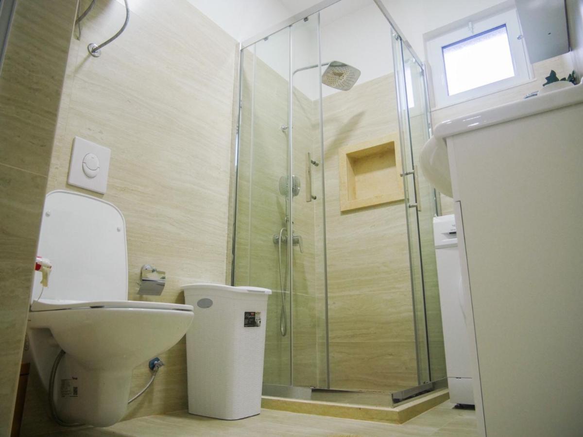 Imperator Apartments Улцинь Екстер'єр фото