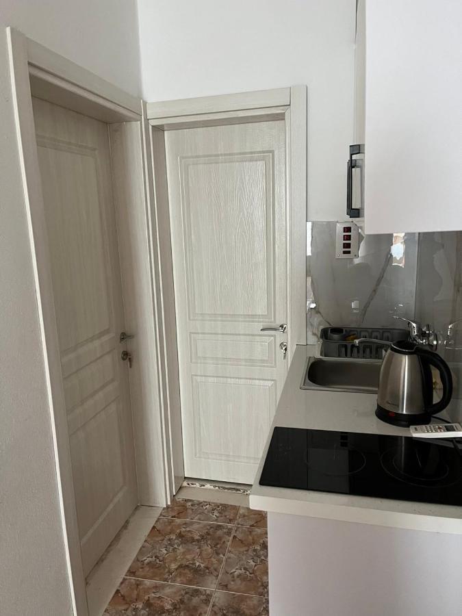 Imperator Apartments Улцинь Екстер'єр фото